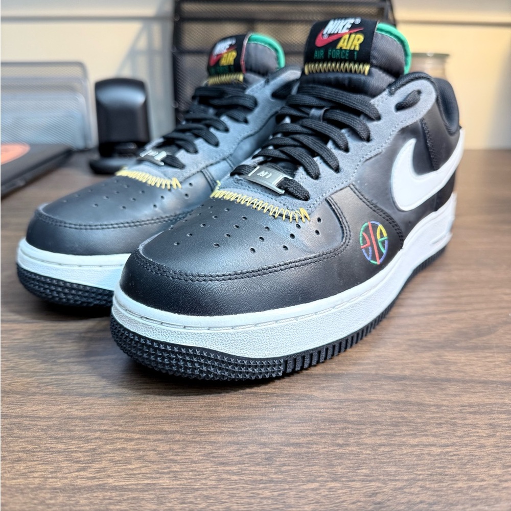 Nike Air Force 1 '07 LV8 Live Together, Play Together Size 7.5